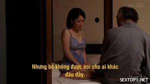 Thấy cấp trên làm việc căng thẳng, em nhân viên xinh đẹp giúp cấp trên xả stress
